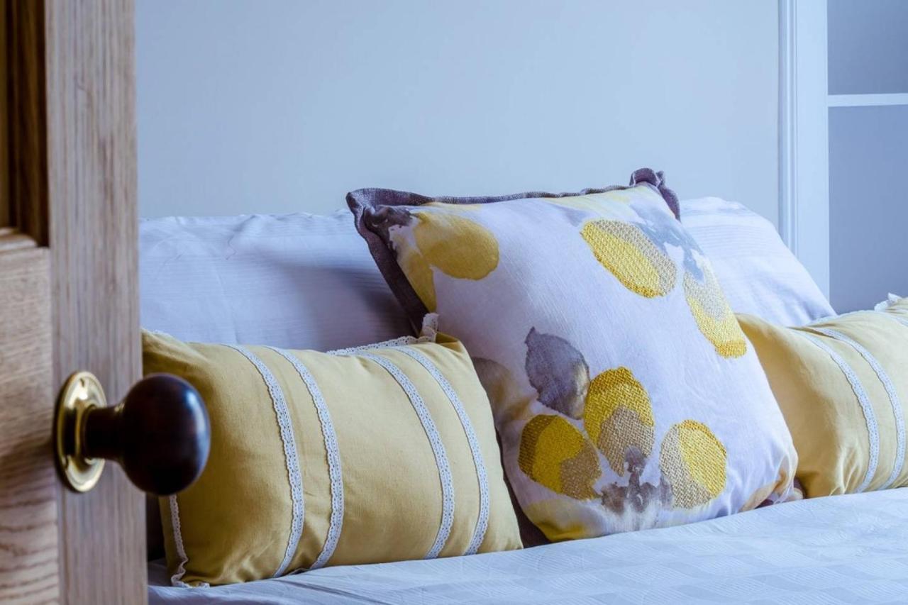Joivy Stylish Apt In Trendy New Town Location Edimburgo Esterno foto